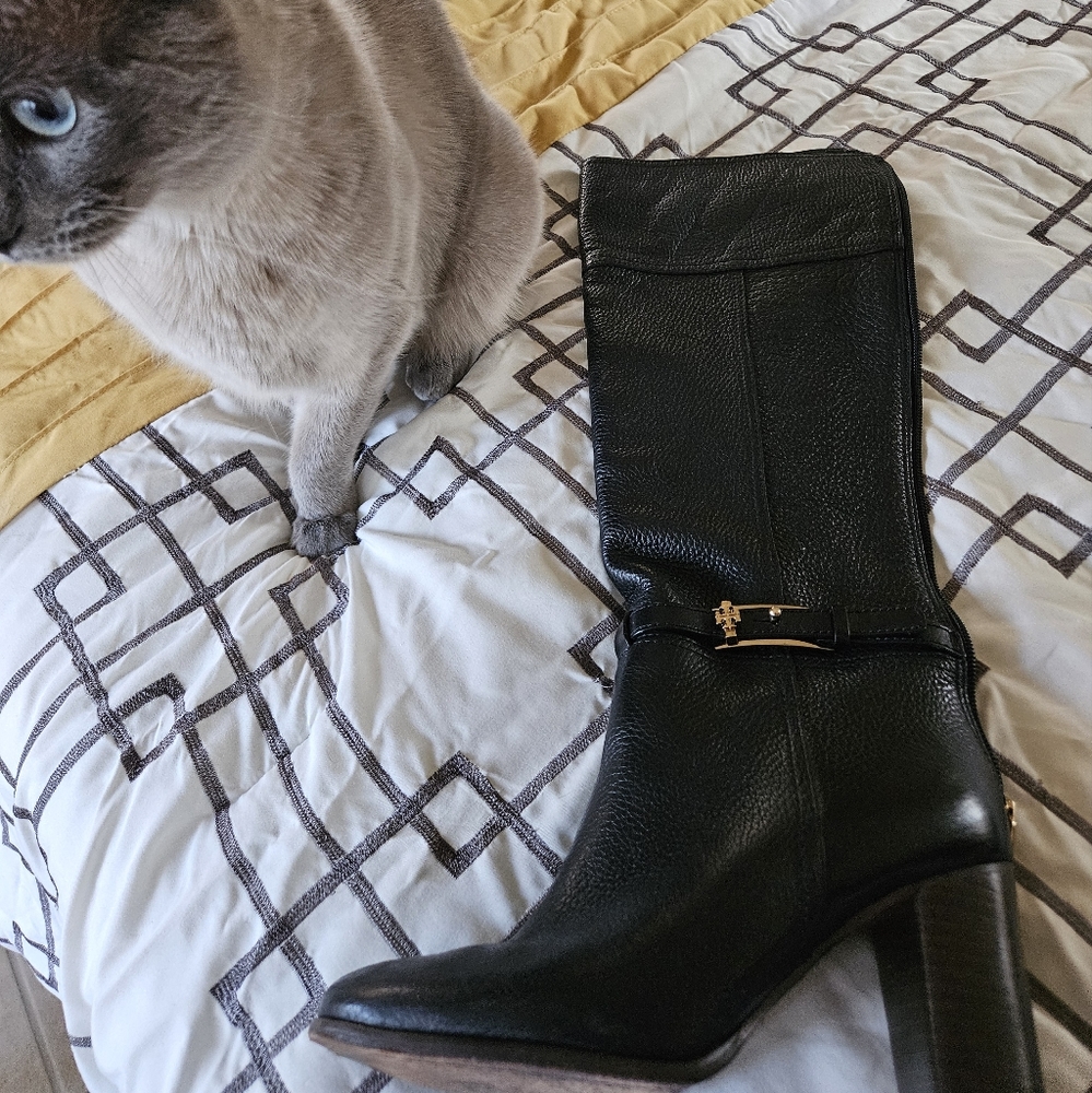 Women Boots